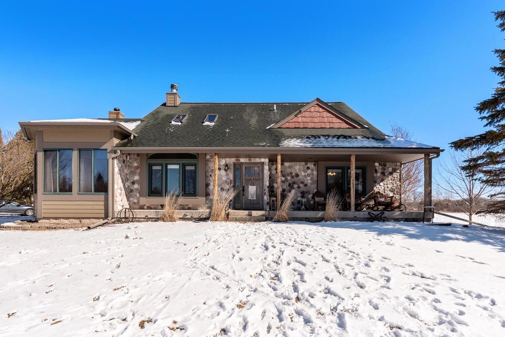 4514 Maple Road-29