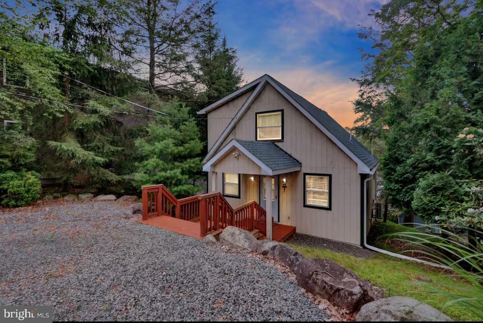 Sold $1,380,000 • Co-Listing Agent