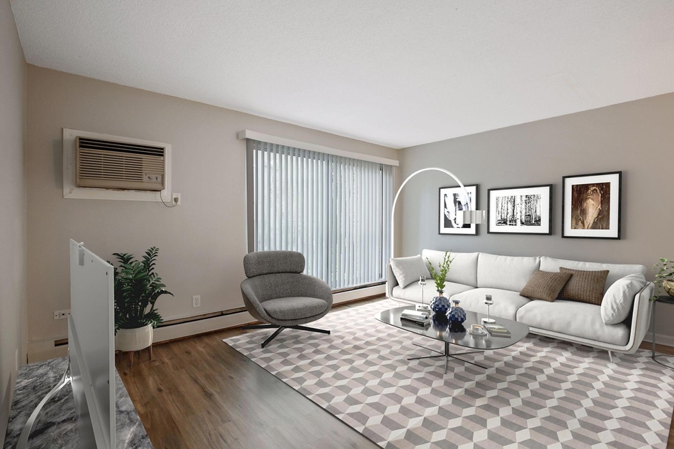 For Rent $1,095/month
