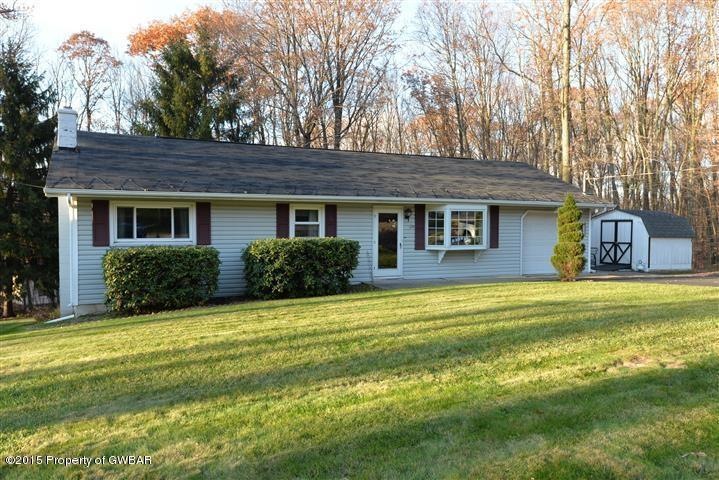 126 Foothill Dr, Mountain Top, PA 18707 - photo 1