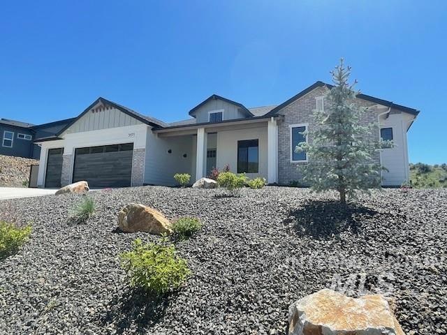 For Sale $1,237,500 • Co-Listing Agent