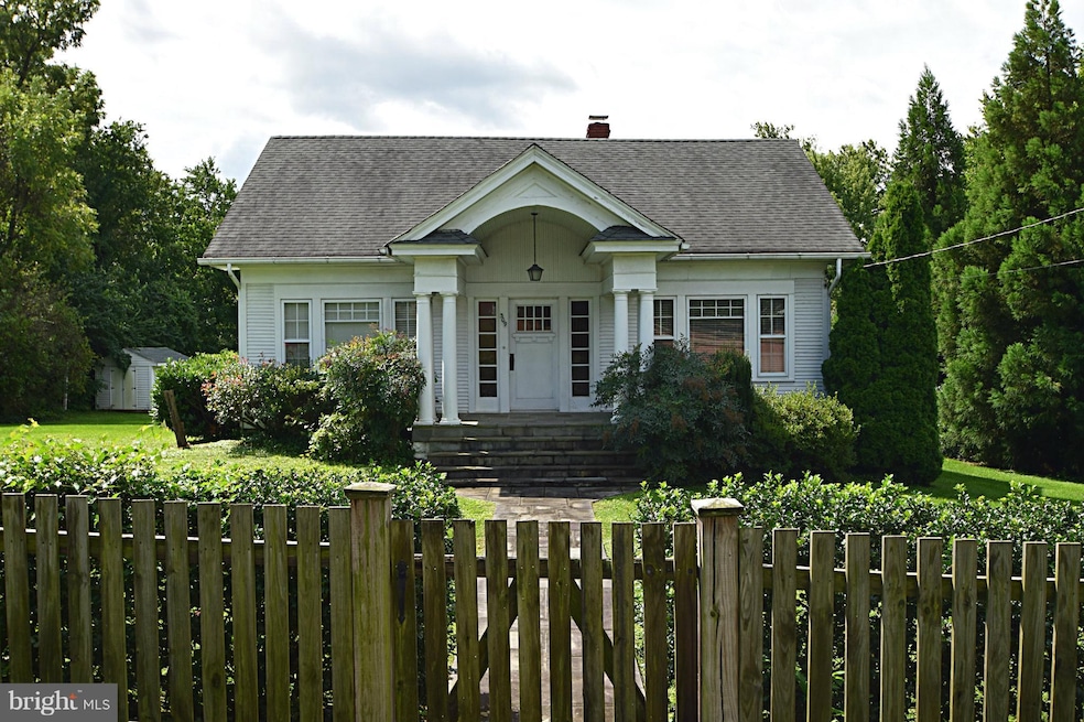 309 W Diamond Ave, Gaithersburg, MD 20877 - photo 1