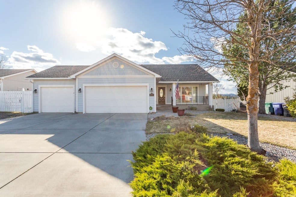 15301 N Wilson Ct, Mead, WA 99021 - photo 1