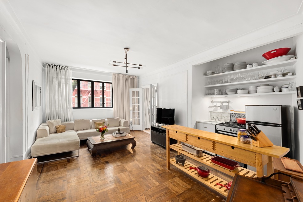 210 6th Ave unit 2F, New York, NY 10014 - photo 1