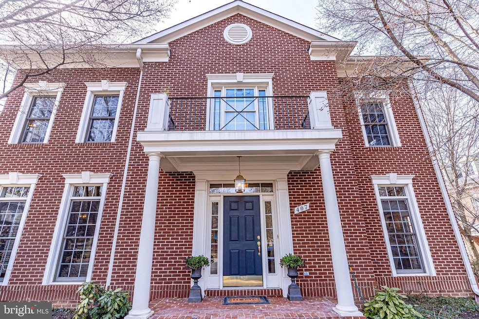 407 Park Ave, Falls Church, VA 22046 - photo 1