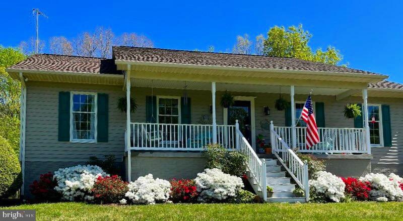 5209 Burr Hill Rd, Rhoadesville, VA 22542 - photo 1