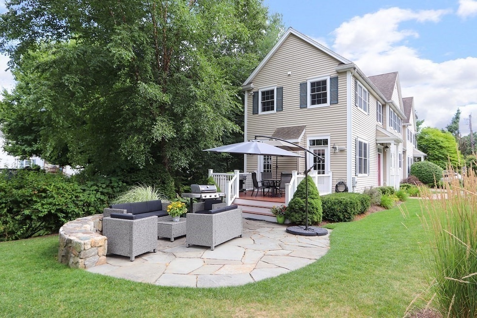 2 Tyler Ct, Natick, MA 01760 - photo 1