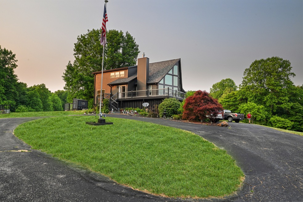 11004 Goose Creek Rd, Metamora, IN 47030 - photo 1