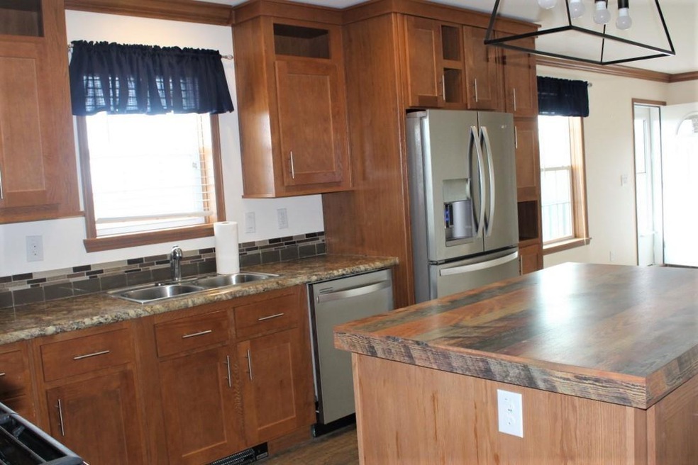 309 Slate Ledge Rd, Littleton, NH 03561 - photo 1