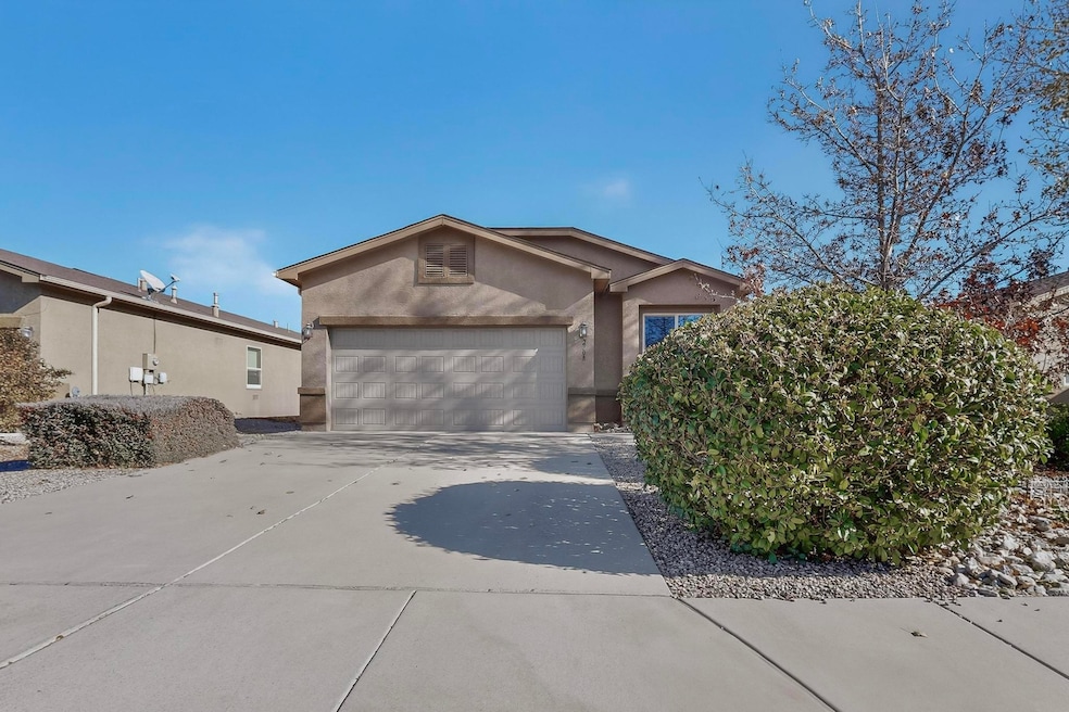 2708 Moonglow Dr NE, Rio Rancho, NM 87144 - photo 1
