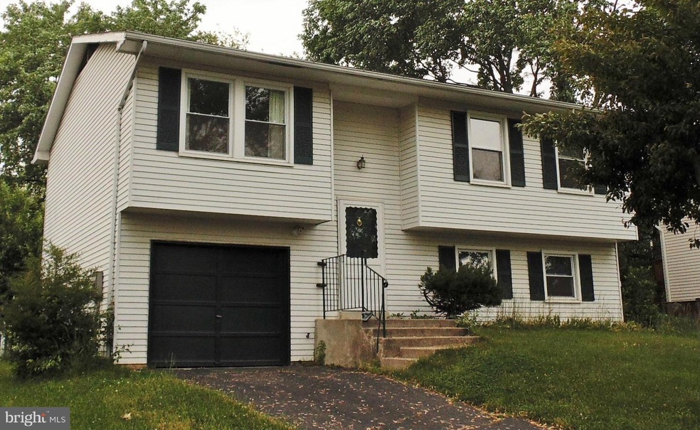 2426 Flowering Tree Ln, Gambrills, MD 21054 - photo 1