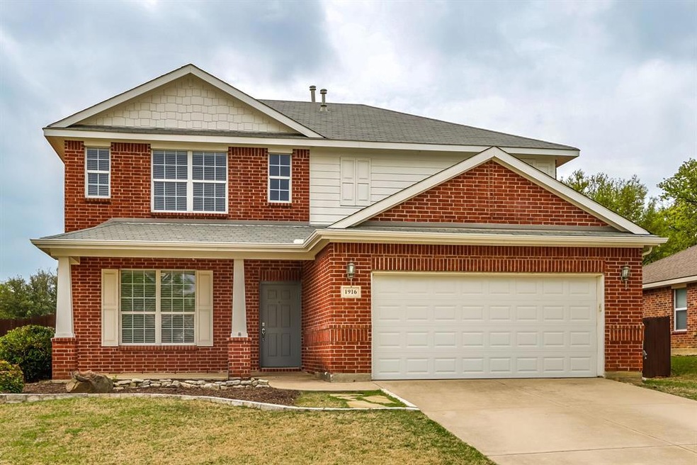 1916 Del Mar Ct, Denton, TX 76210 - photo 1