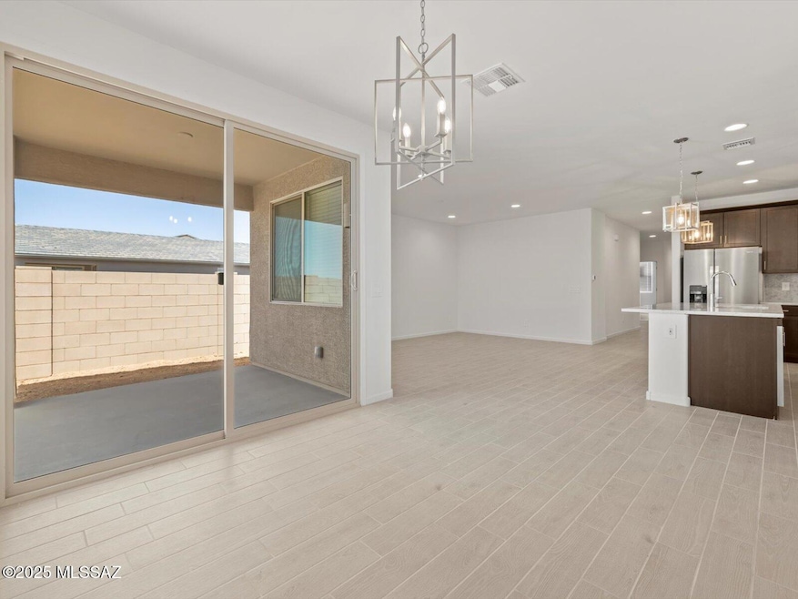 761 W Calle Cubeta, Sahuarita, AZ 85629 - photo 1