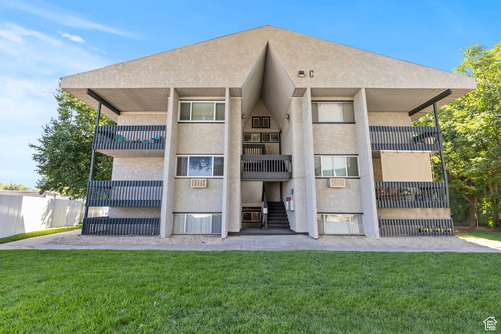 For Sale $299,000 • Co-Listing Agent