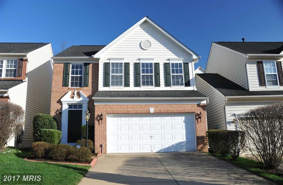 8823 Carpenters Hall Dr, Lorton, VA 22079 - photo 1