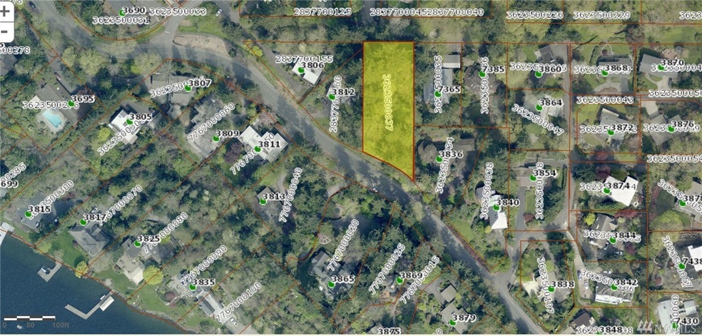 38 W Mercer Way, Mercer Island, WA 98040 - photo 1