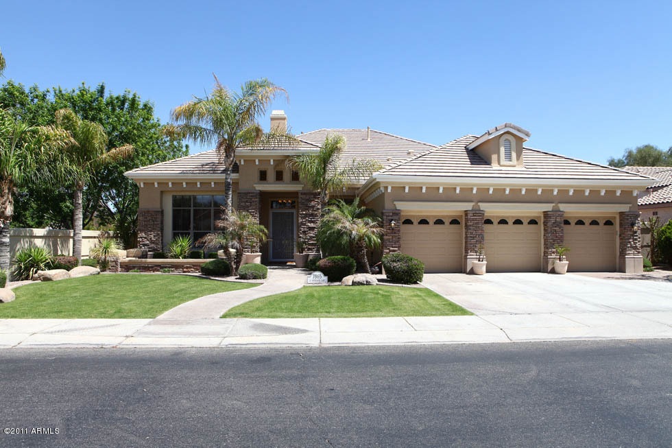 7865 S Stephanie Ln, Tempe, AZ 85284 - photo 1