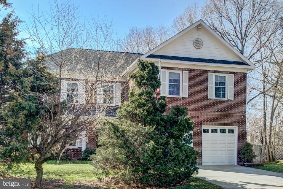 2600 Quincy Adams Dr, Herndon, VA 20171 - photo 1