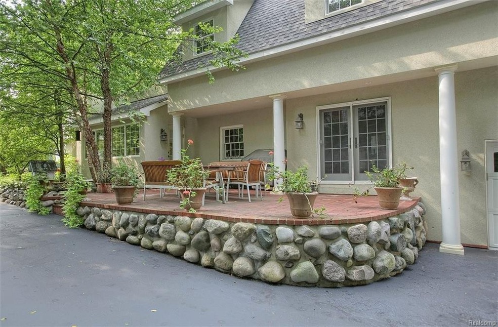 1-Front_2nd_View (8).jpg