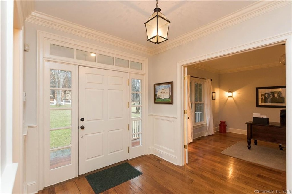 75 Colonial Rd, New Canaan, CT 06840 - photo 1