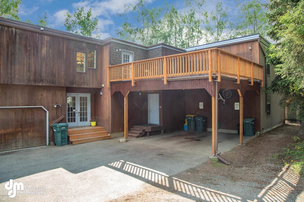 5554 Chilkoot Ct, Anchorage, AK 99504 - photo 1