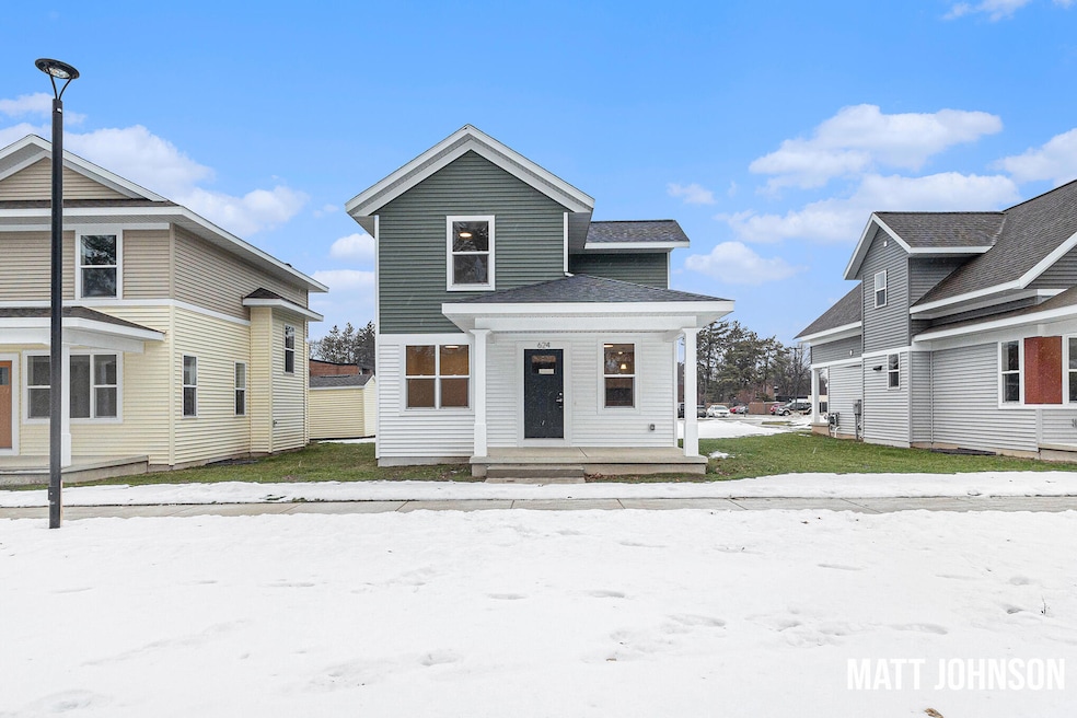 For Sale $257,250 • Co-Listing Agent