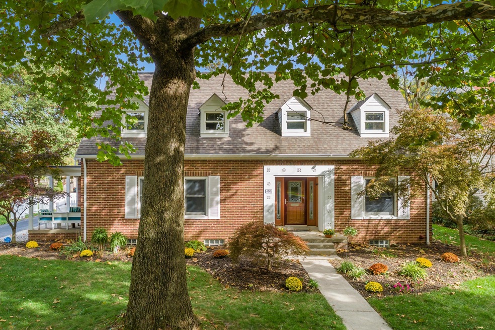 450 S Drexel Ave, Columbus, OH 43209 - photo 1