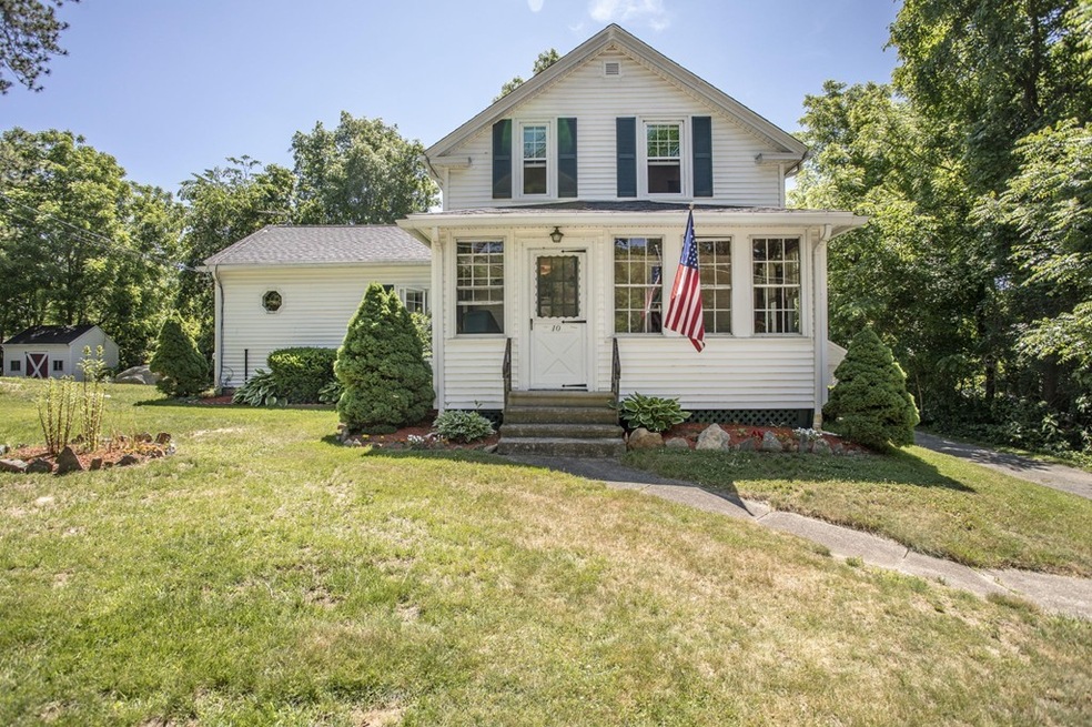 10 Oak St, Millville, MA 01529 - photo 1