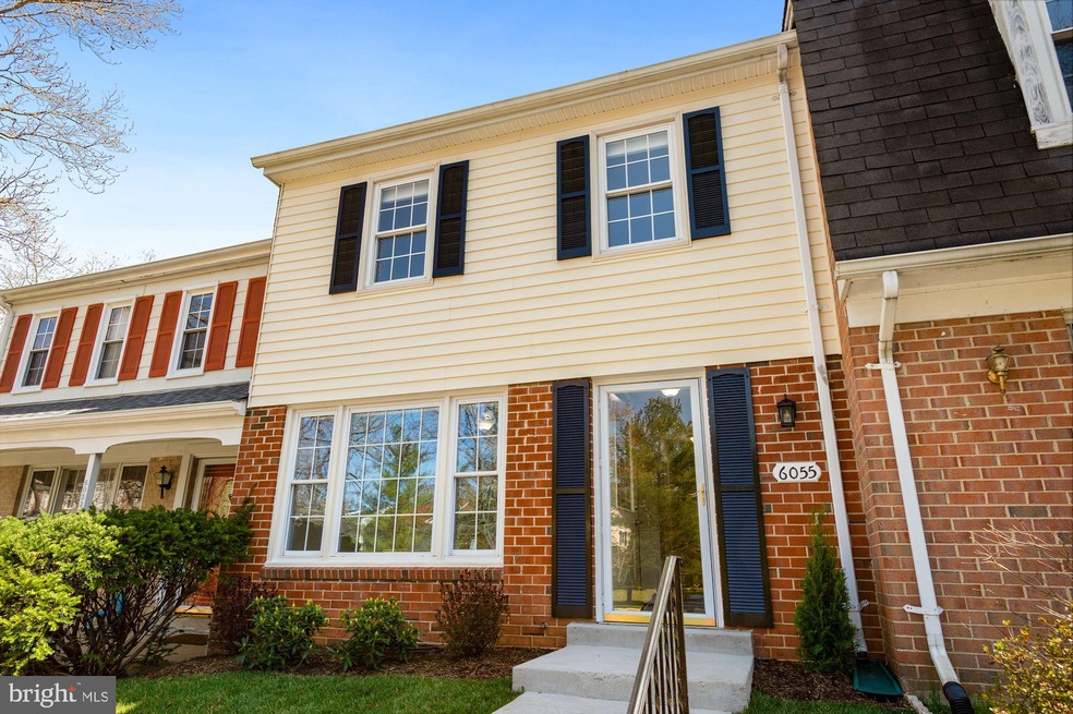 6055 Bonnie Bern Ct, Burke, VA 22015 - photo 1