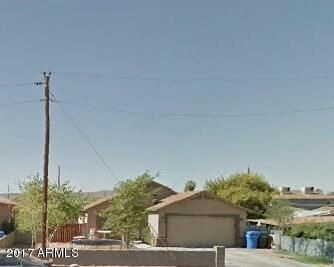 2701 E Jones St