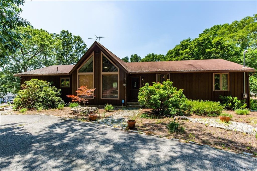 8 Evans Rd, Chepachet, RI 02814 - photo 1