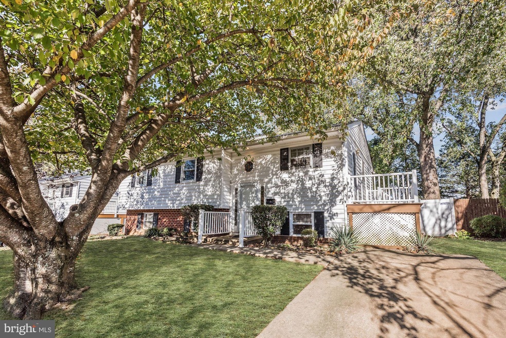 1006 Dunholme Rd, Reisterstown, MD 21136 - photo 1