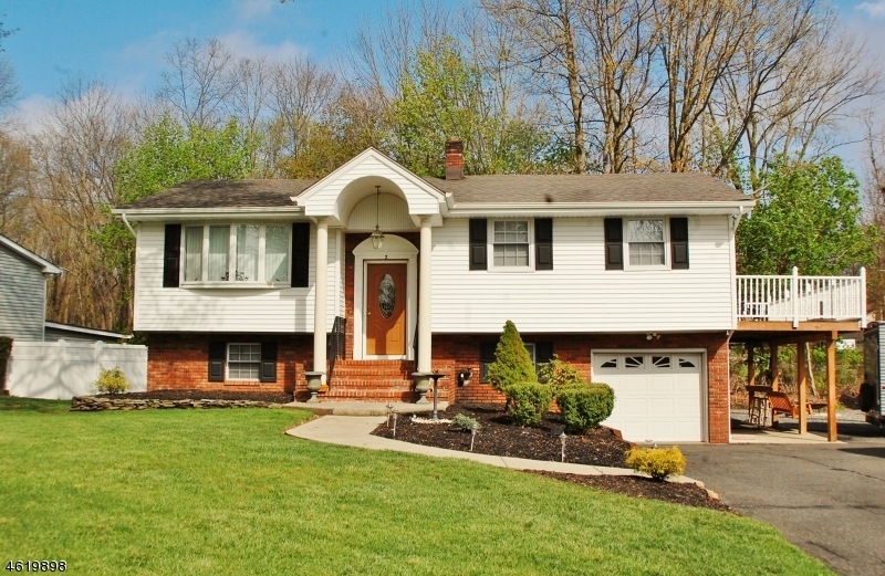 2 Harbor Dr, Lake Hopatcong, NJ 07849 - photo 1