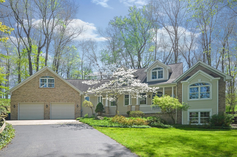 001-3703-winding-way-kalamazoo-mi-49004