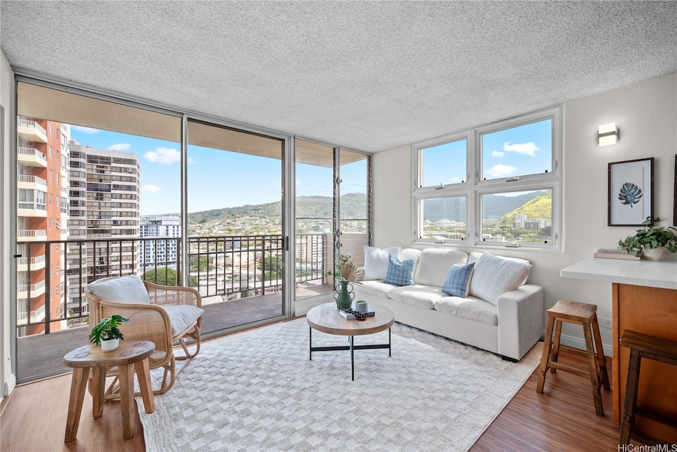 Enjoy gorgeous views from every window!