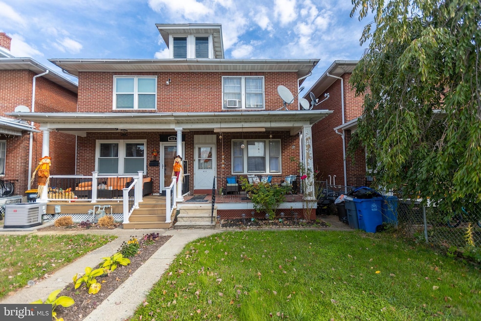 411 Fairview St, Reading, PA 19605 - photo 1