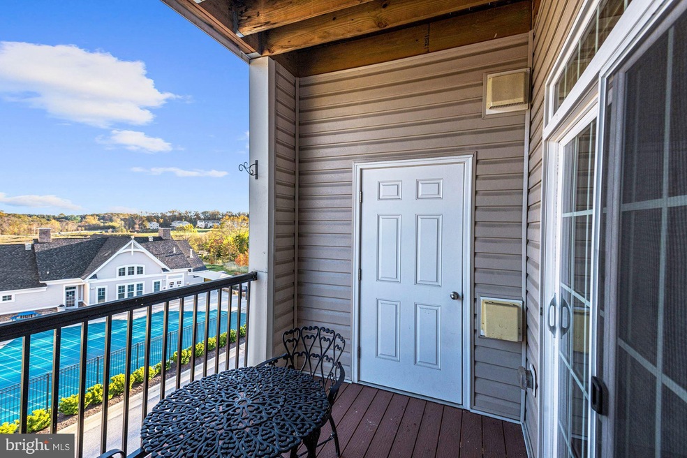 601 Quicksilver Ct unit 302, Reisterstown, MD 21136 - photo 1