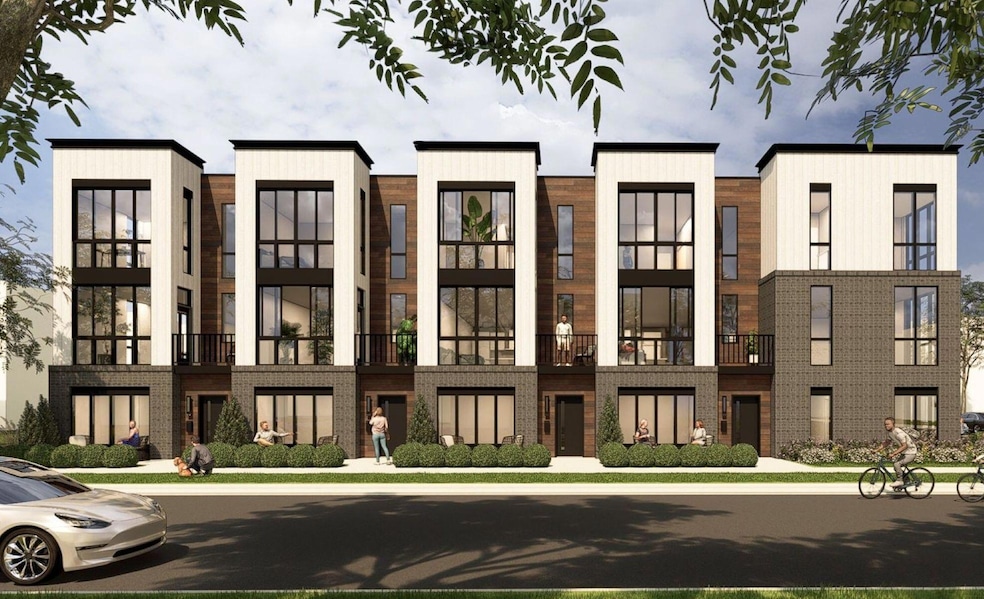 Luxury Townhome Apartment