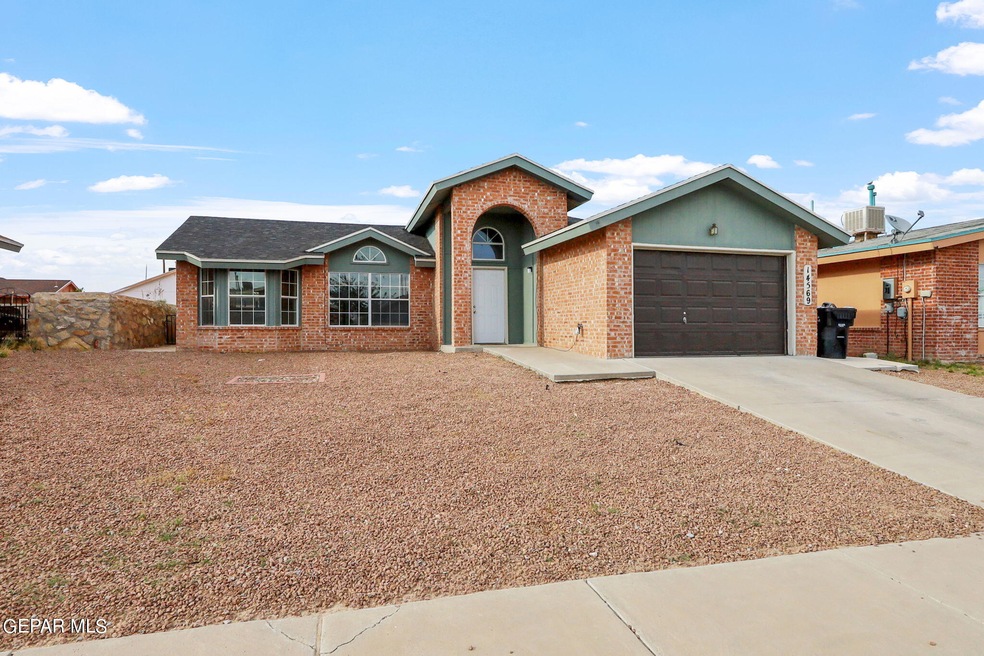 14569 Desierto Lindo Ave, El Paso, TX 79928 - photo 1