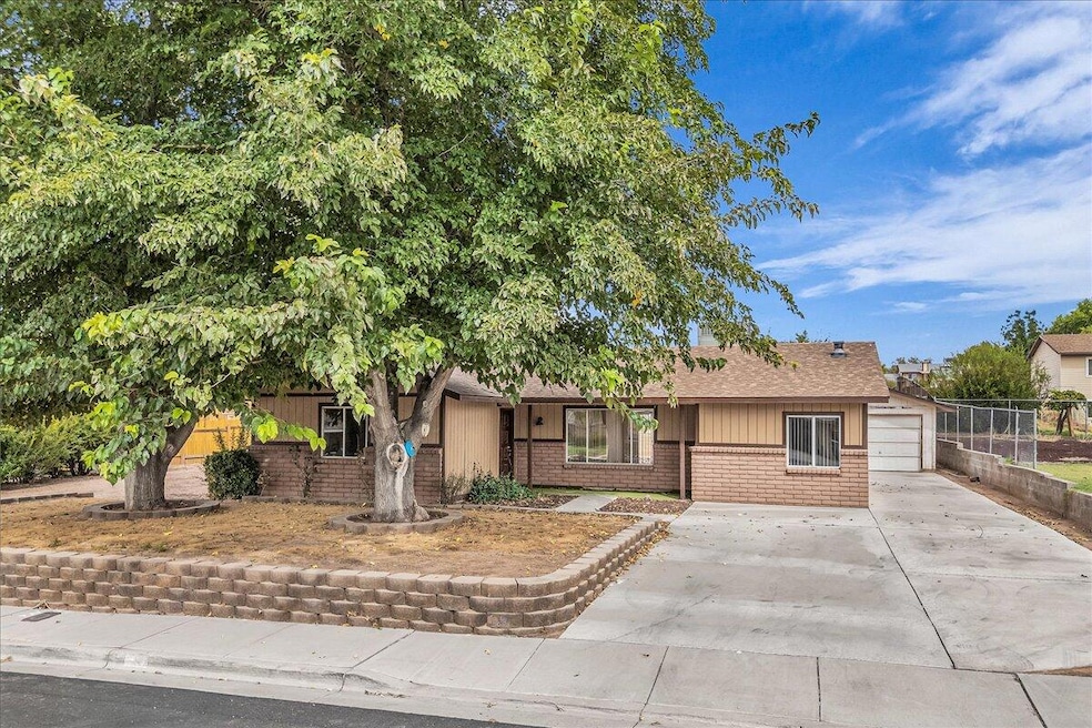 1422 W 580 N, Saint George, UT 84770 - photo 1