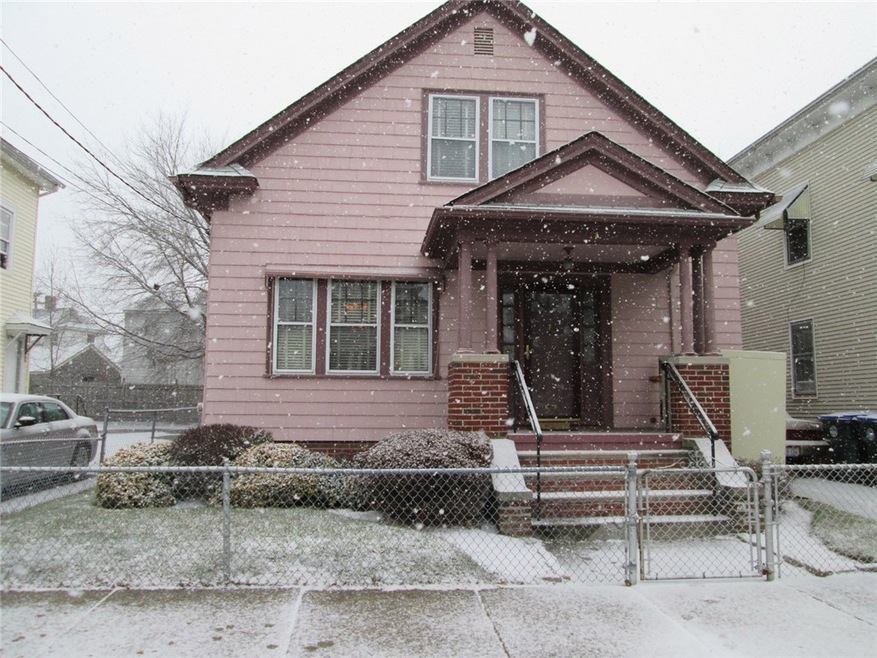 117 Lowell Ave, Providence, RI 02909 - photo 1