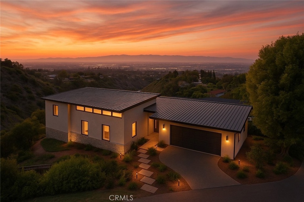 Under Contract $1,295,000 • Co-Listing Agent