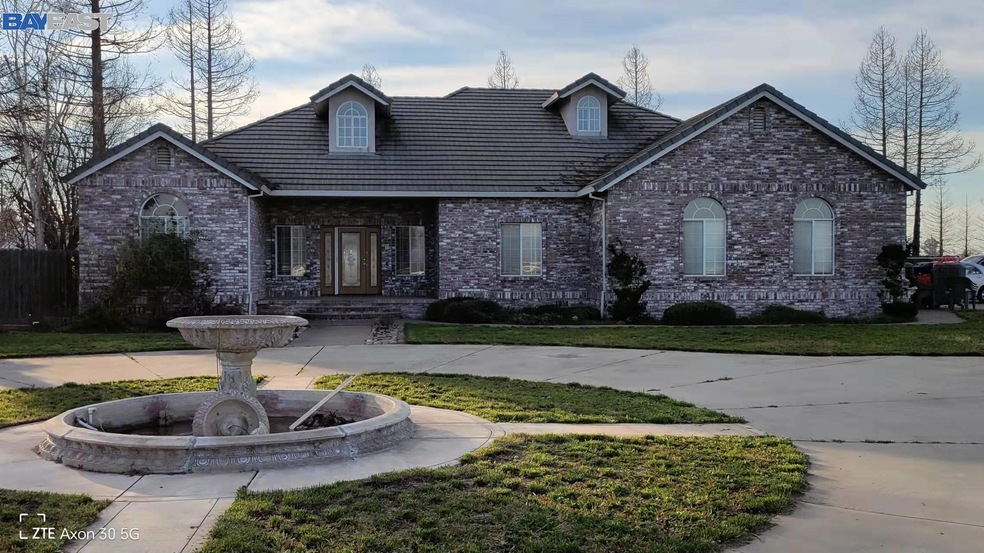 23737 N Jack Tone Rd, Acampo, CA 95220 - photo 1