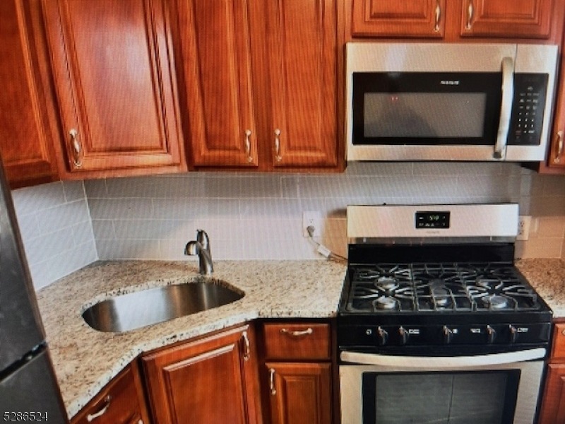 39 Craig Place, North Plainfield, NJ 07060 - photo 1