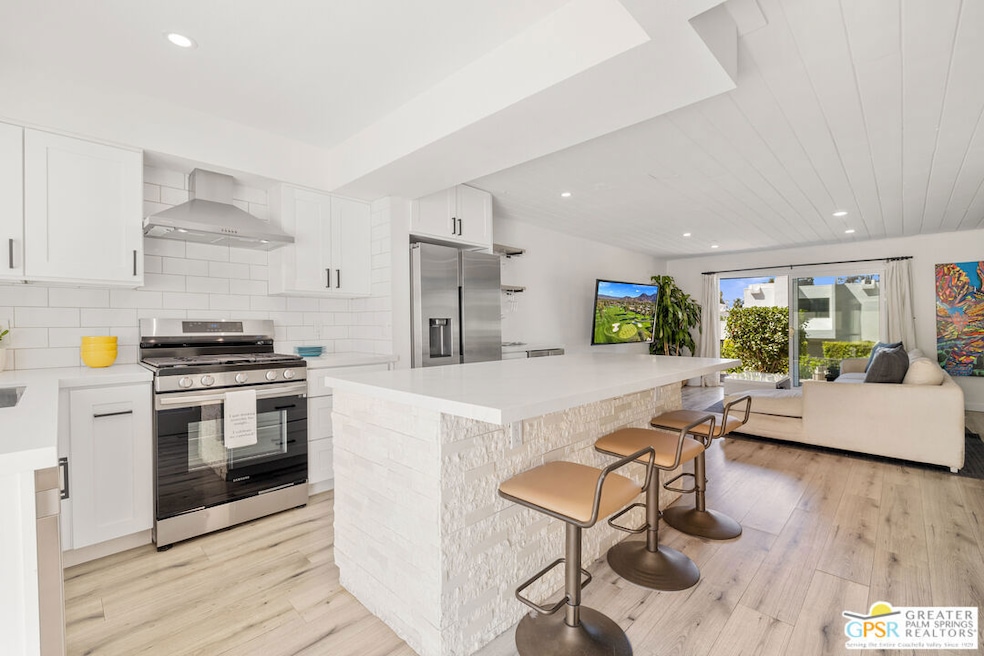 For Sale $399,000 • Co-Listing Agent