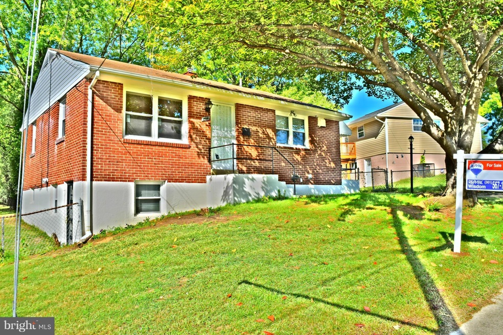 206 E Mill Ave, Capitol Heights, MD 20743 - photo 1