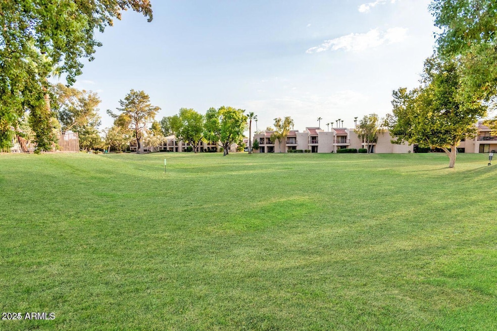 9445 N 94th Place unit 201, Scottsdale, AZ 85258 - photo 1