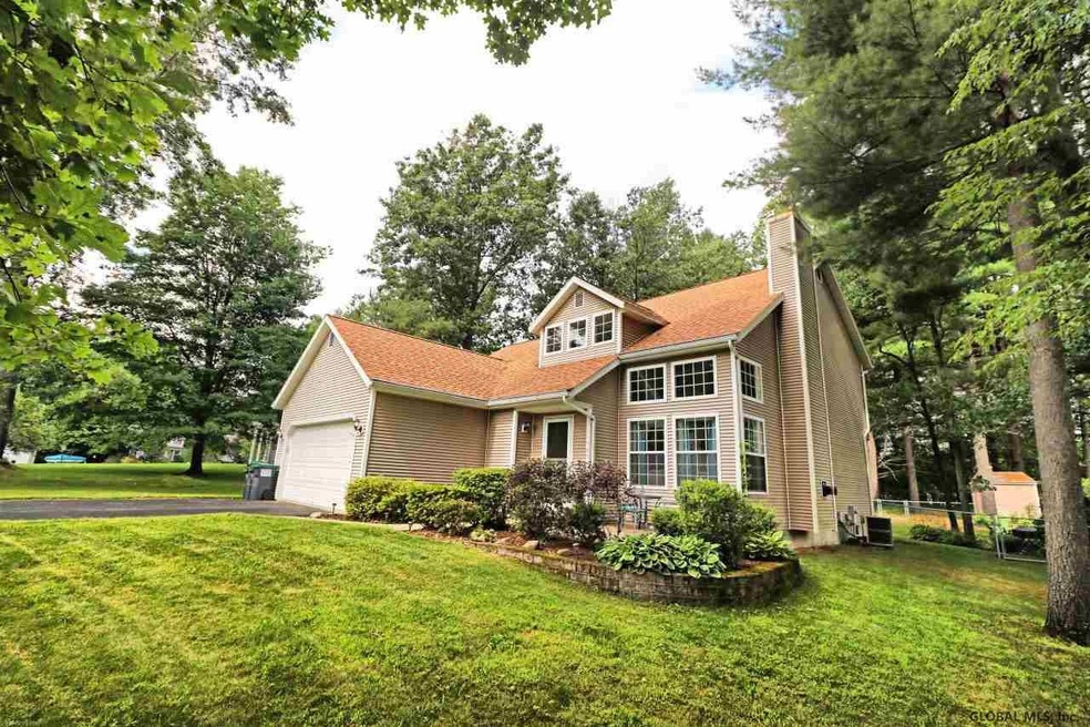 789 Schuyler Way, Ballston Spa, NY 12020 - photo 1