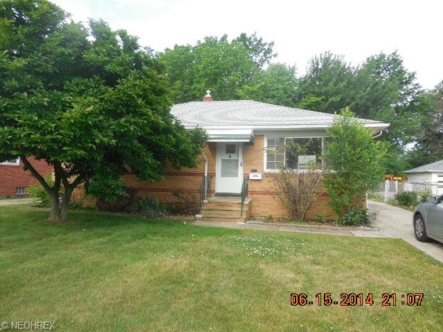 1802 Ridgewick Dr, Wickliffe, OH 44092 - photo 1