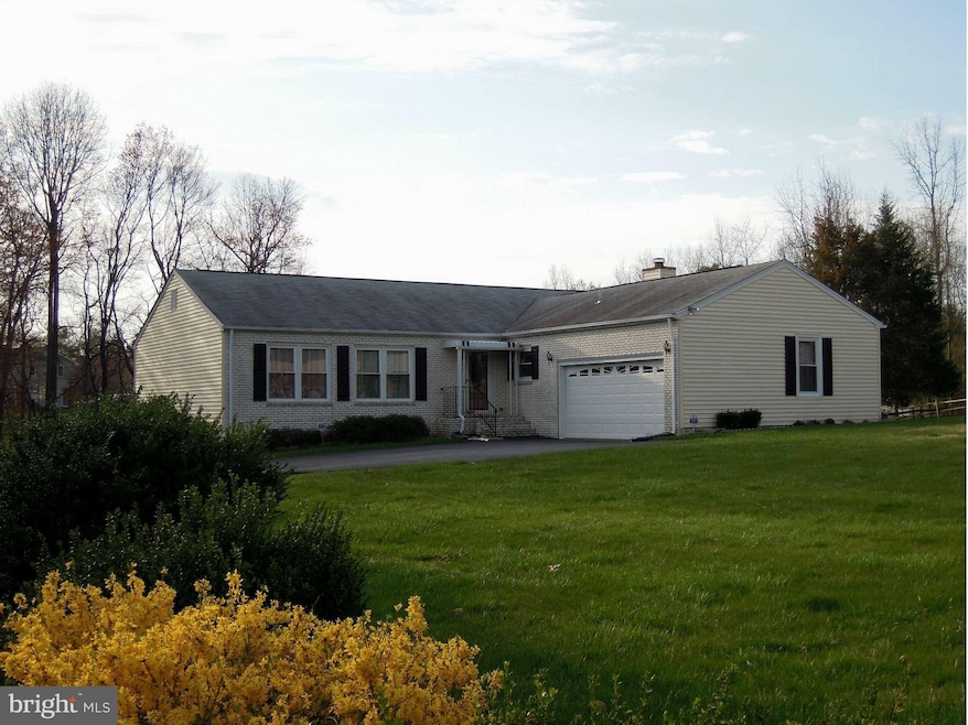 10407 Shaw Dr, Spotsylvania, VA 22553 - photo 1